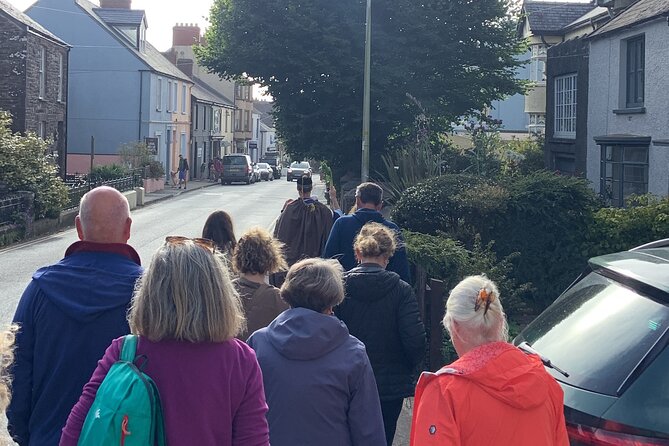 St Davids Comedy Walking Tour - Price and timing: good value for a short, guided evening