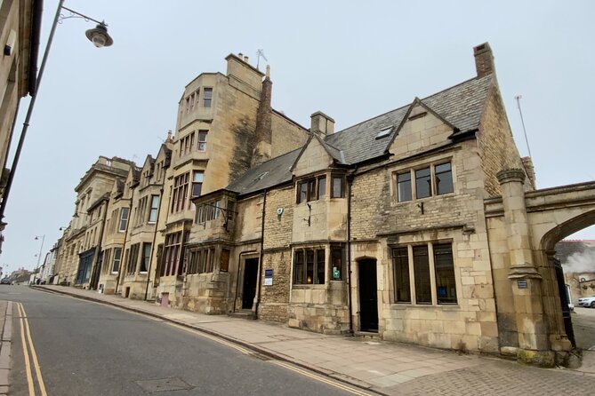 Stamford Town Guided Tours - Stop 1: Stamford Town Hall, and when you might go inside