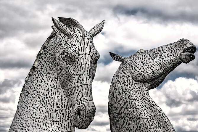 Stirling Castle, Whisky & Kelpies Tour starting Edinburgh - Morning logistics: 8:30 start, 16 people max, and what that means