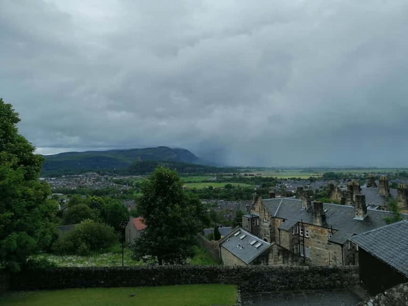 Stirling: Daily Guided Walking Tour (11am & 2pm) - Should you book this Stirling Old Town walking tour?