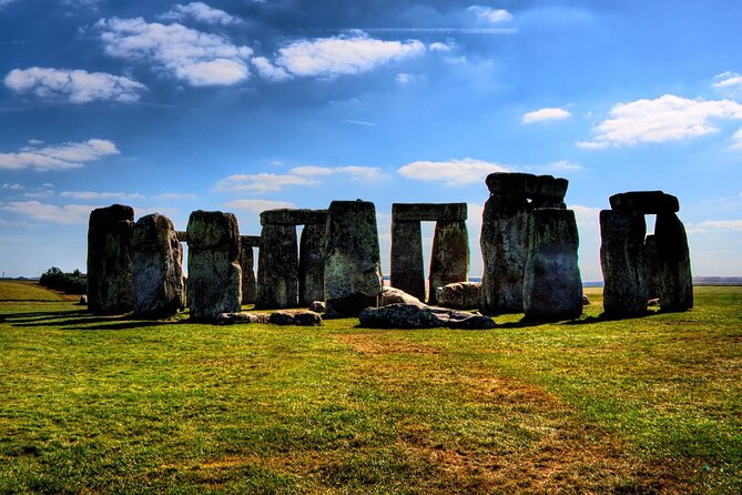 Stonehenge and Windsor from London - Windsor Castle entry: pick the option that matches your interest level
