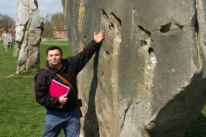 Stonehenge, Avebury & the Cotswolds from Bath (Small group) - Castle Combe: cobblestones, medieval details, and a calm finish