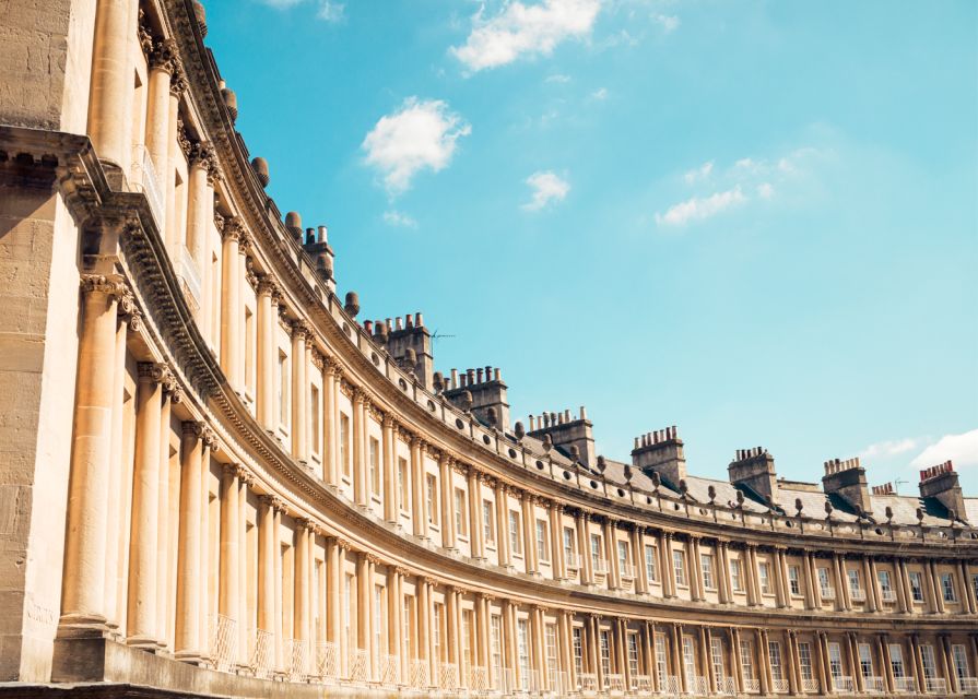 Stonehenge & Bath: Full-Day Coach Tour from London - Bath on your own: Abbey, Roman Baths option, and Jane Austen Centre
