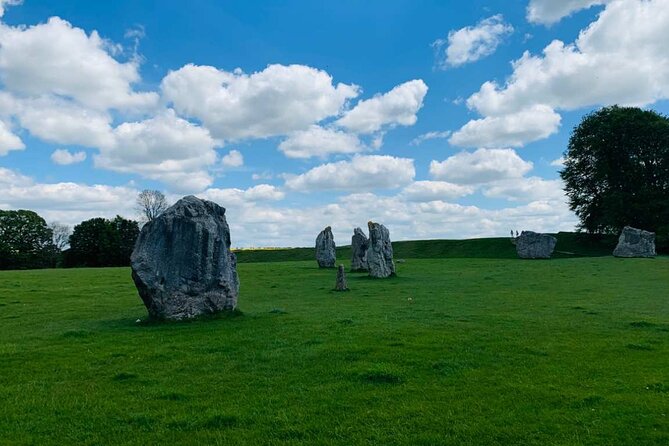 Stonehenge Special Access Guided Evening Tour from London - Group size and pacing: why it feels personal