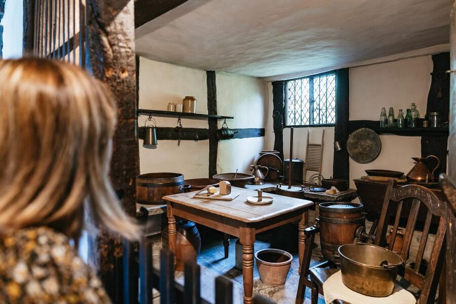 Stratford-upon-Avon: Anne Hathaway's Cottage Entry ticket - The Hathaway family story across 13 generations