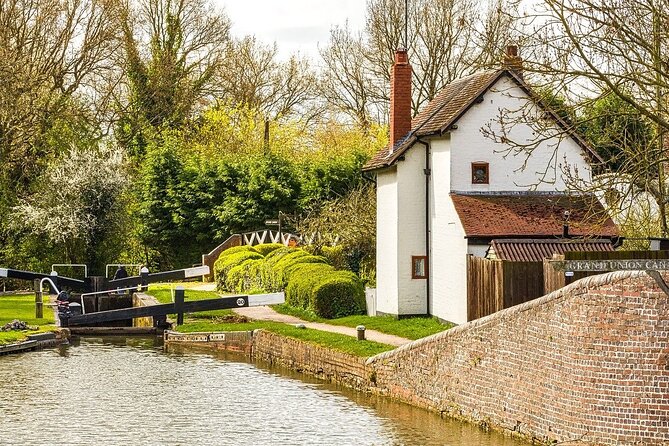 Stratford-Upon-Avon Audio Walking Tour: Shakespeare's Life - FAQ