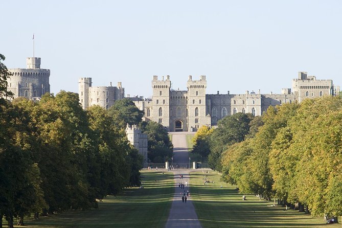Summer Special: Buckingham Palace & Windsor Castle Tour - Buckingham Palace State Rooms: Summer-Only Access and the Royal Collection