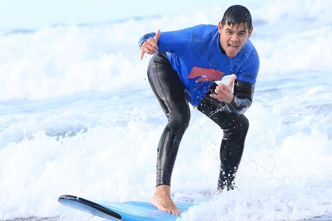 Surf Lesson - What happens on the beach before you paddle out