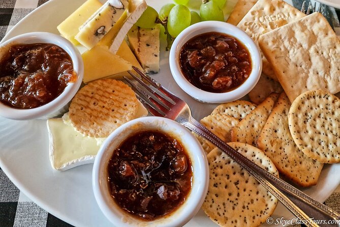 Tailored Premium Edinburgh Food Tour with Highest Quality Dishes - Coffee, tea, and the drink plan for people 18 plus