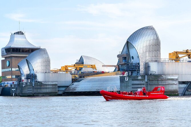 Thames High-Speed Zone Speedboat in London - The Thames Barrier segment, and why the engineering talk adds value