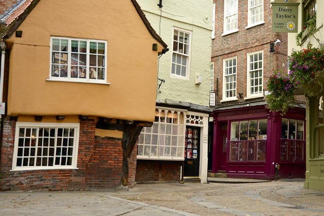 The Best of York on Foot in a Small Group - Why York Really Fits a 90-Minute Walking Tour