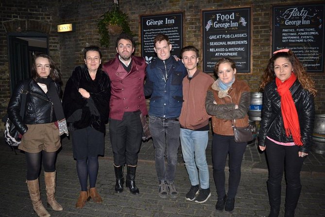 The Cloak and Dagger Tour in London - Where you meet and how the tour is run