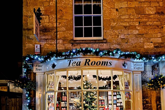 The Cotswolds Guided Day Tour from London - What you learn on board: guides like Tem, Mike, and Liza can shape the day