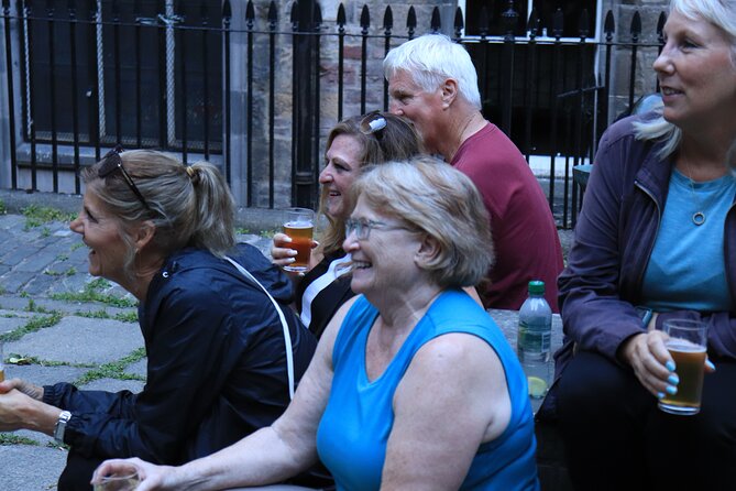 The Edinburgh Literary Pub Tour - Who This Tour Fits Best