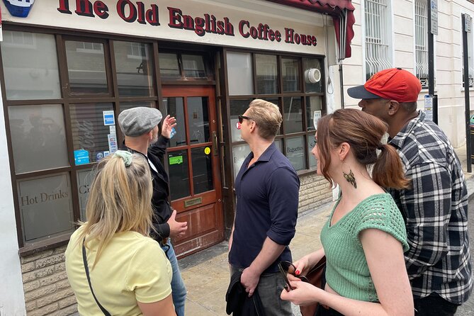 The Great British Pub Walking Tour: London - Traditional Pubs, Chosen for Quiet, Not Crowds