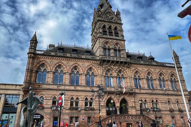 The Heart of Chester Walking Tour - Guided Walk - Eastgate Clock and the walls: defense tech turned into a city promenade