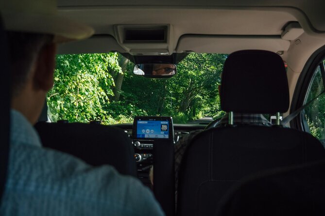 The 'Hidden Cotswolds' Shared Tour from Bath for 2-8 people - The Cotswolds drive-through: what to look for when you are not stopping every five minutes