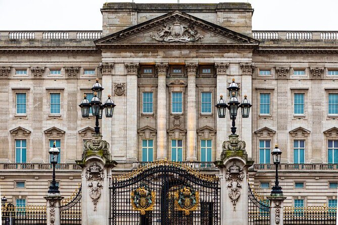 The Kings Gallery - Queen Elizabeth II: Her Life in Style - Key Things to Know Before You Go