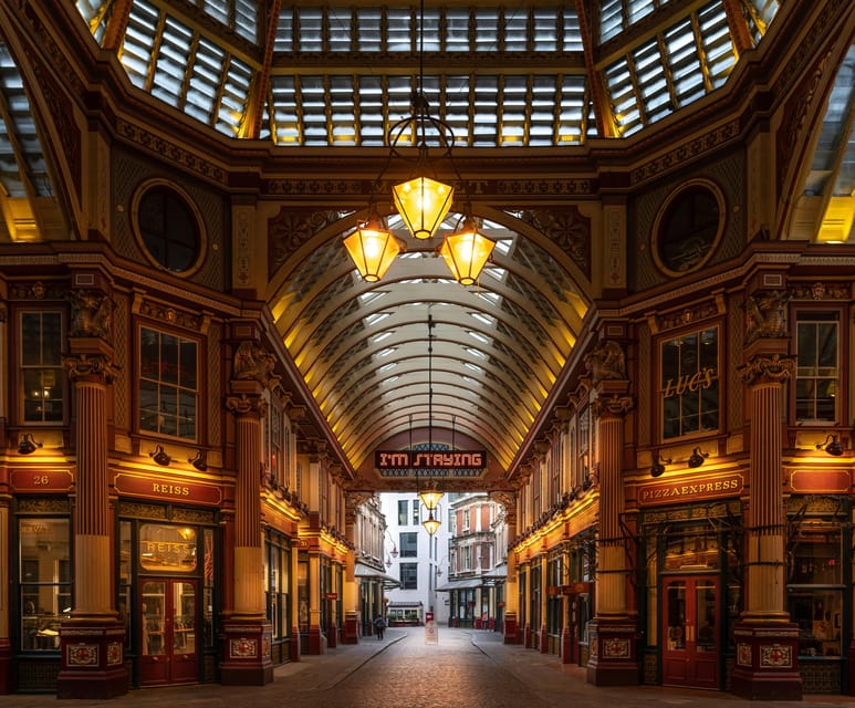 The most complete and exclusive Harry Potter tour in London - Southwark Cathedral and Borough Market: where scenes meet real London life