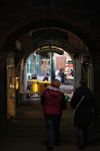 The most complete and exclusive Harry Potter tour in London - Clink Prison Museum: a photo pause with spooky credibility