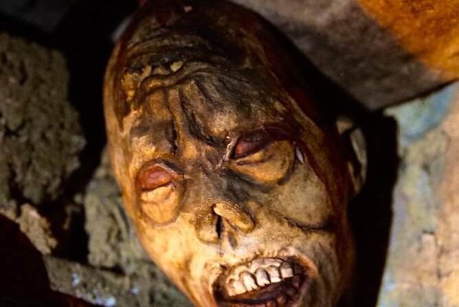 The World Famous Underground Ghost Tour - The wynds and closes walk: where the Old Town gets quiet