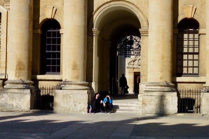 Tours of Oxford private walking tours for the Discerning Traveler - Old Town Oxford After University Time: Medieval Streets With Character