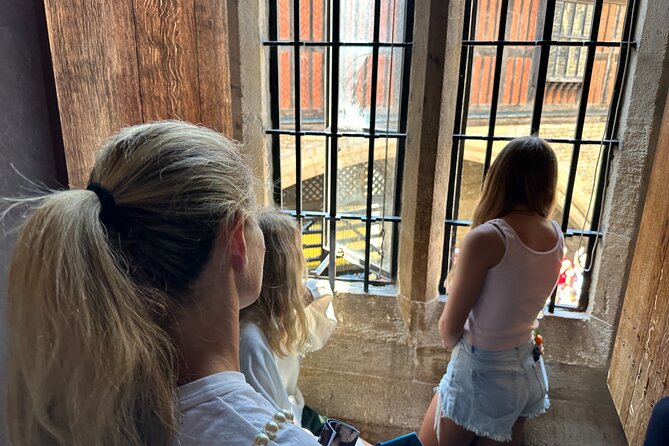 Tower of London for kids & families Private Guided Tour with pre-booked Tickets - What makes the guides stand out: pacing, props, and patience