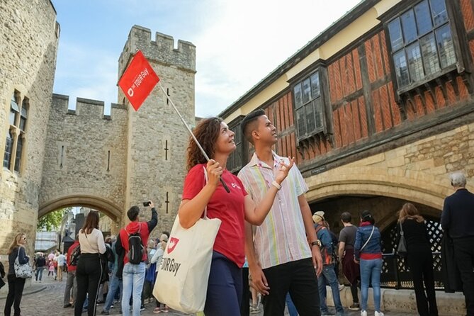 Tower of London Guided Tour with Beefeater Meet & Crown Jewels - Price and value: what $55.95 is buying you