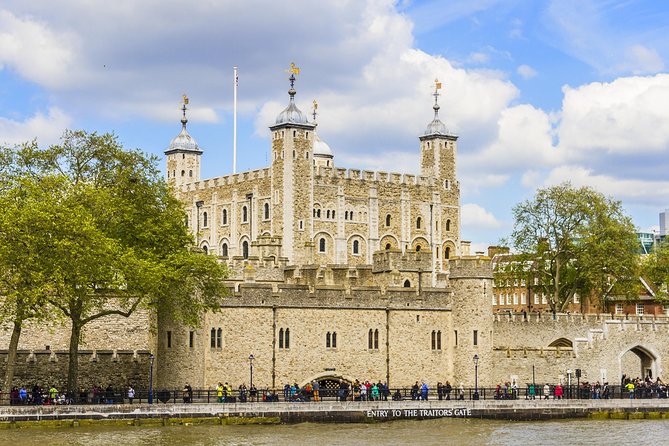Tower of London with London Hop-On Hop-Off Tour and River Cruise - How I’d plan your day to avoid the classic failures