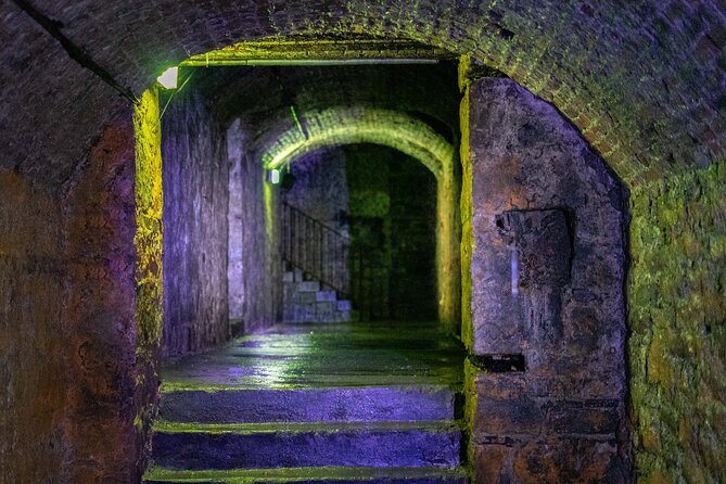 Underground Vaults Walking Tour in Edinburgh Old Town - The “one hour” promise and what you actually get for it