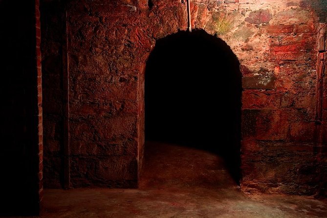 Underground Vaults Walking Tour in Edinburgh Old Town - Price check: is $33.29 worth it?
