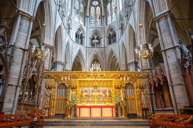 Walking Tour of London Westminster Abbey, Big Ben, Buckingham - Entering Westminster Abbey: skip-the-line, plus a recital when the schedule allows