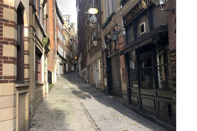Walking Tours - Sights of London- price includes upto 10 people - Stop 4: Mansion House of the City of London, Lord Mayor Power in an Architectural Setting