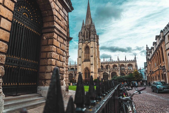 Warner Bros. Studio Tour London - The Making of Harry Potter and Oxford Day Trip - Oxford free time: how to use your hour without getting stuck