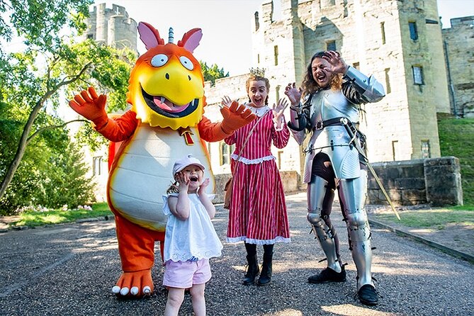 Warwick Castle Admission Ticket - The birds of prey show and archery style drama you will remember
