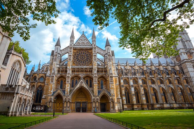 Westminster Abbey Priority Access & Big Ben, Buckingham Tour - Westminster Abbey Inside, Audioguide Pace, and Why Priority Entry Matters