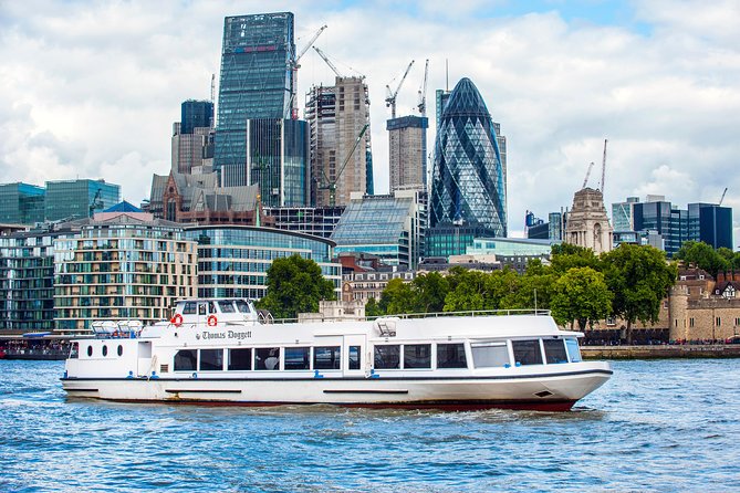 Westminster to Greenwich Sightseeing Thames Cruise in London - Cutty Sark: the one stop that feels most like a day trip inside a story