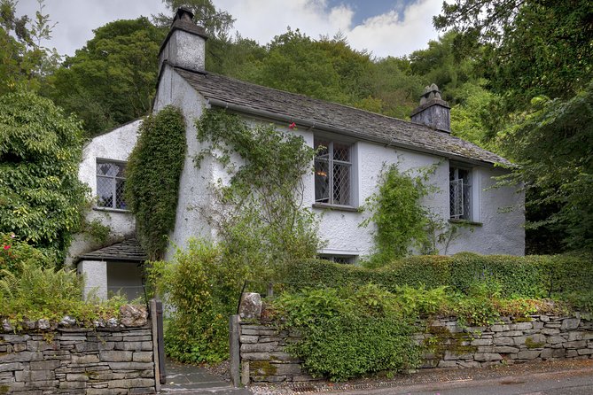 Windermere & Lake District Tour from Manchester Including Cruise - Price and value: what you pay for, what you should budget