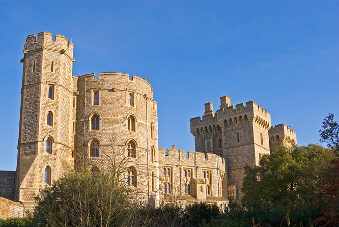 Windsor Castle Half Day Trip from London by Luxury Coach - Who this Windsor Castle half day coach trip suits best