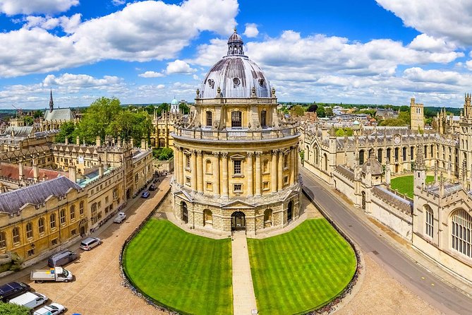 Windsor Castle, Stonehenge & Oxford Private Car Tour from London - Traveling in a Mercedes E-Class or V-Class, with pickup handled