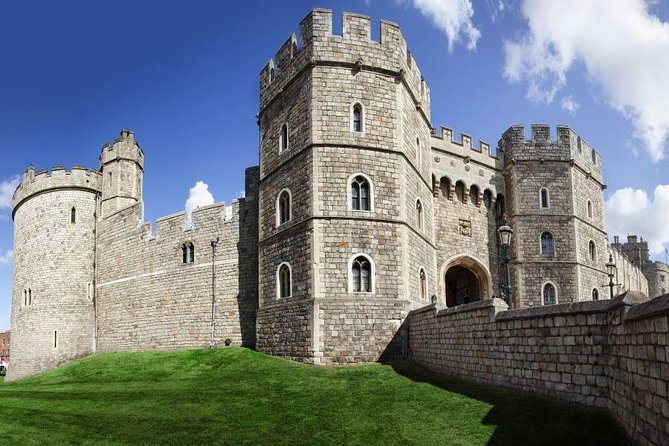 Windsor Castle, Stonehenge & Salisbury Cathedral Guided Tour - Should you book this tour?