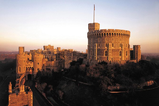 Windsor, Stonehenge and Bath Day Trip from London Spanish - What to pack and how to survive a full day without losing your mind