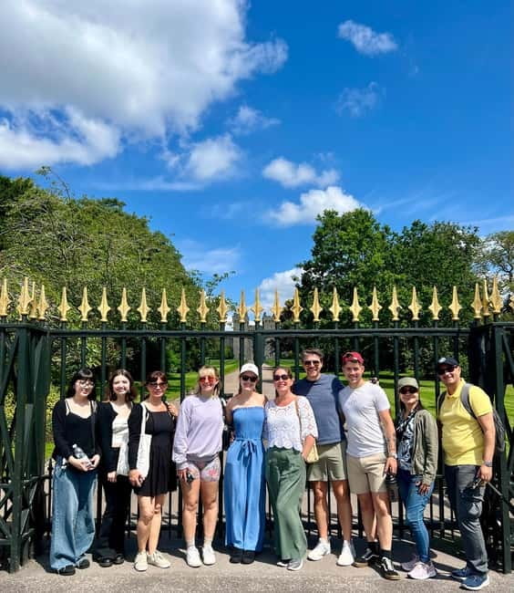 Windsor Town Daily Walking Tour (11am & 2pm) - Key things that make this Windsor walk worth your time