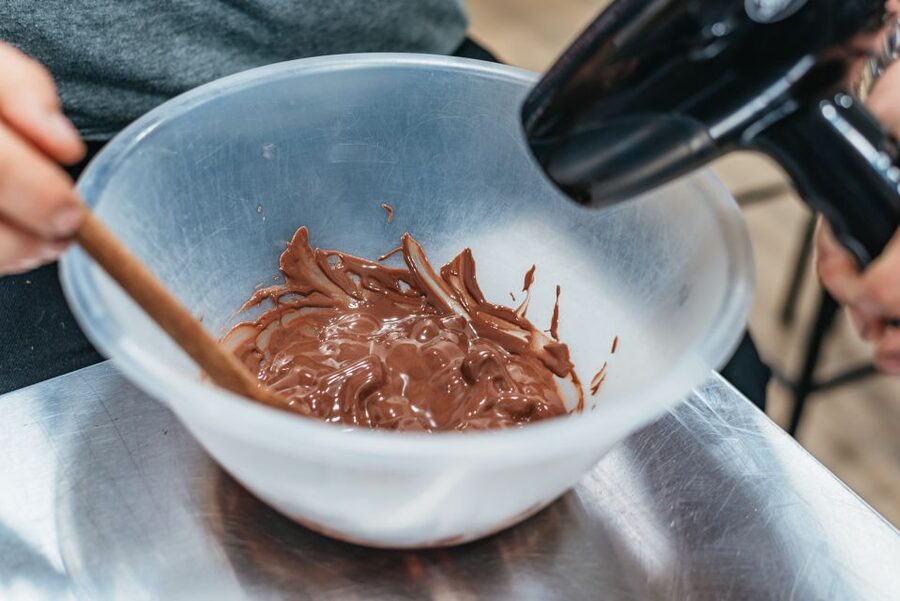 York: Chocolate Bar Making Workshop at York Cocoa Works - Guides Make or Break It, and the Reviews Point to Real Consistency