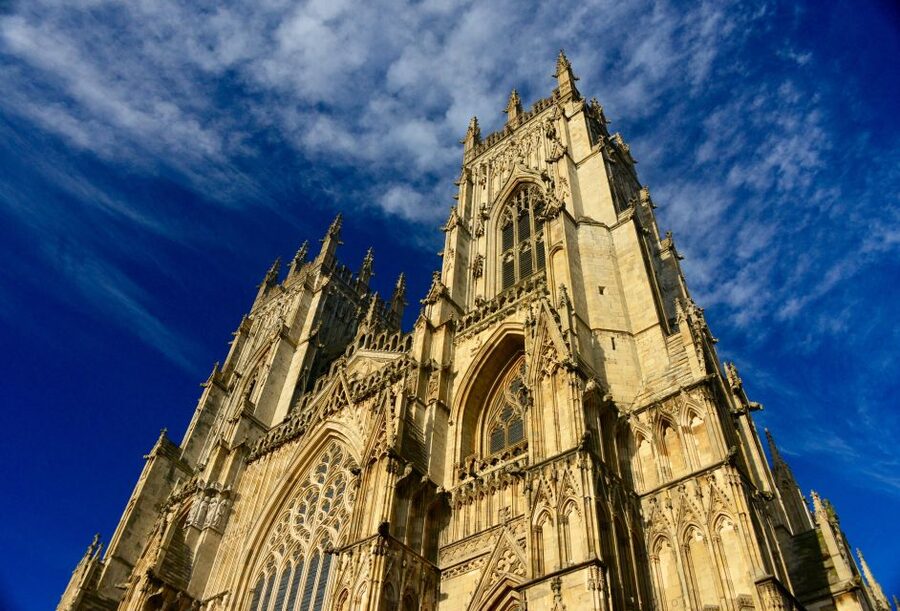 York: City Highlights Small Group Walking Tour - Weather, Shoes, and Other Practical Walking Advice