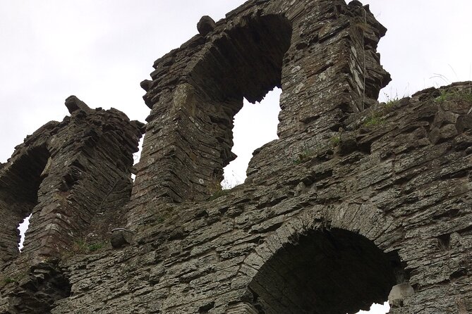 York Forbidden Chronicles - Tales for the dark souls. - Victoria Bar: beheadings, defenses, and myth-busting energy