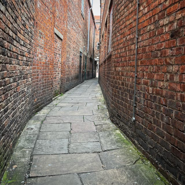 York’s Snickelways Story Walking Tour - Whip Dog Lane, Whip-Ma-Whop-Ma-Gate, and Lady Peckett’s Yard